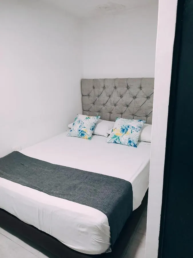 Hotel Tranvia Santa Marta