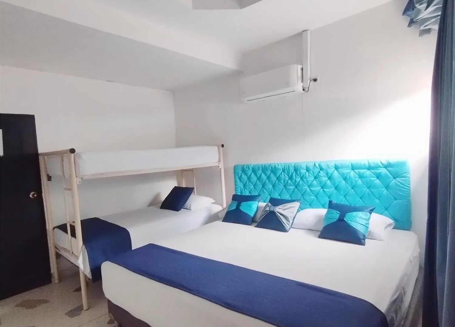 Hotel Tranvia Santa Marta  0*, Santa Marta (Magdalena) Kolumbia